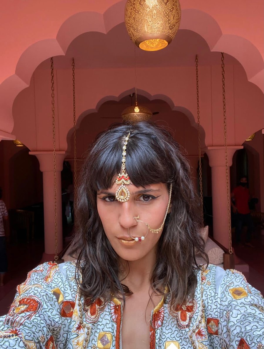 Portrait inside a pink arch